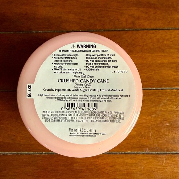 NEW CRUSHED CANDY CANE 3-Wick 14.5oz Candle Bath & Body Works - Picture 3 of 3